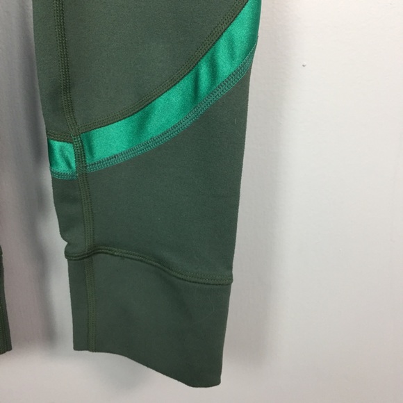 Fabletics High-Waisted PowerHold Shine Leggings - Picture 7 of 16